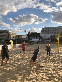Beach-Volleyballturnier der tandem BTL, Impressionen vom Firmenevent, Halbfinale